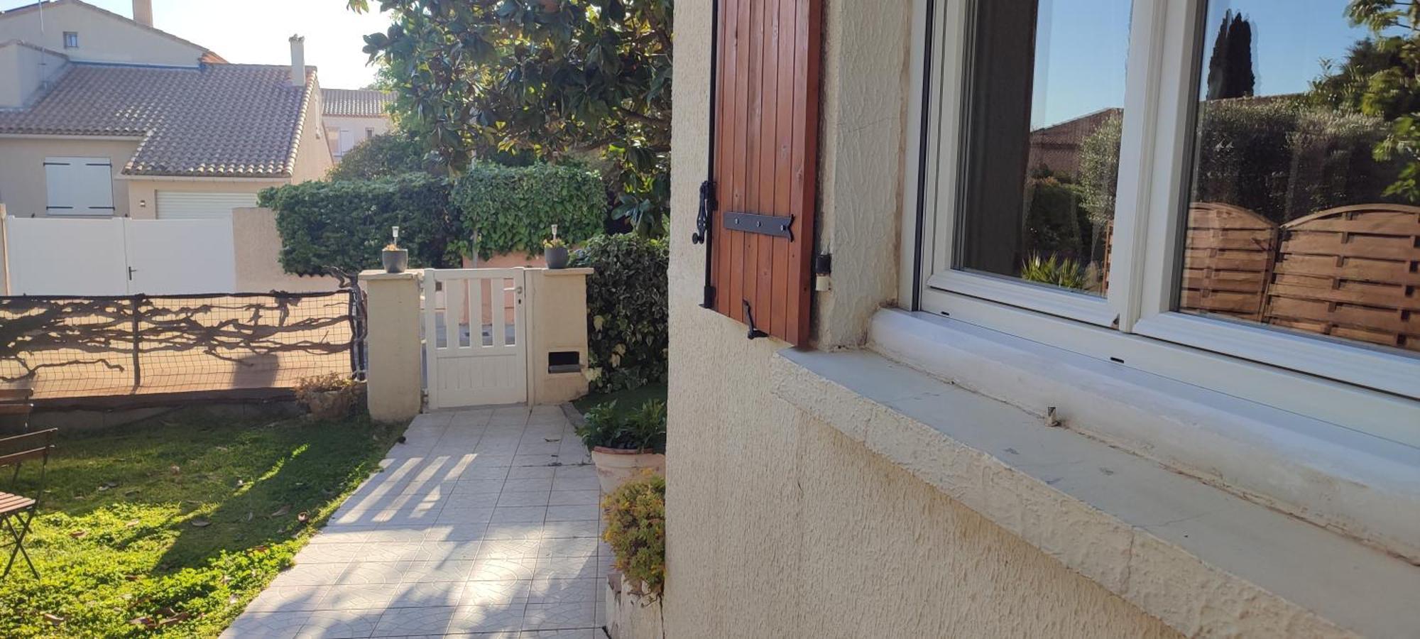 Maison T2 Avec Petit Jardin Dans Impasse Calme 벨라그 외부 사진