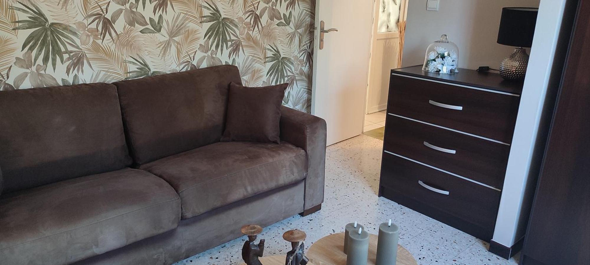 Maison T2 Avec Petit Jardin Dans Impasse Calme 벨라그 외부 사진